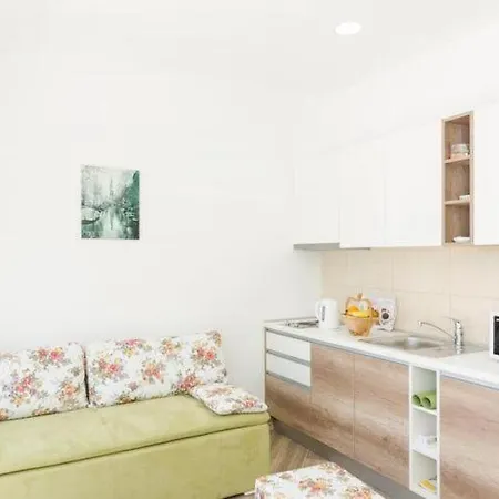 Apartment Marmo Mlini